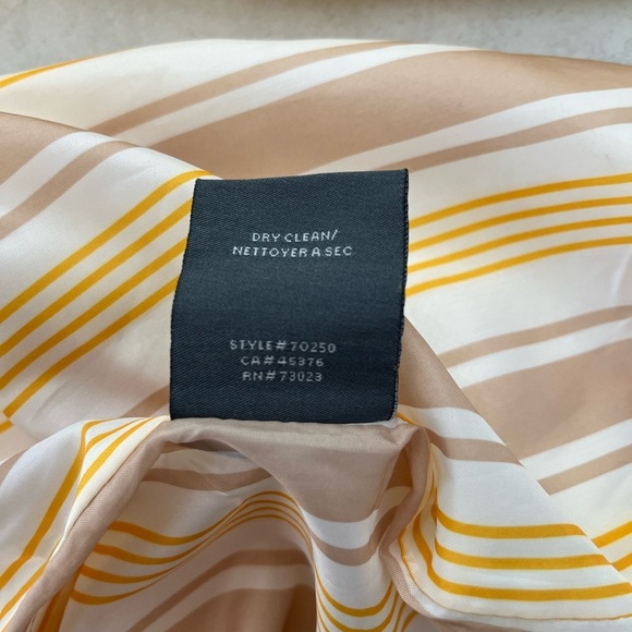 Suzy Shier/ Spring Yellow/ Button up coat/ Oversized/ Trench/ Blazer/ Size US M - Picture 8 of 13